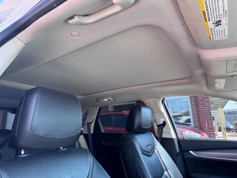 Used 2017 Cadillac XT5 Luxury w/ Driver Awareness Package image 8