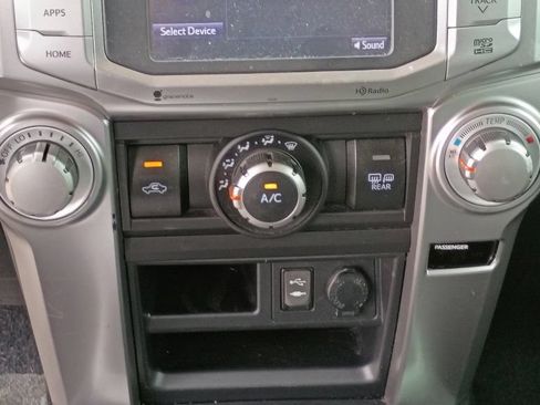 Used 2015 Toyota 4Runner SR5 RWD image 23