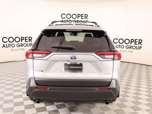 Used 2024 Toyota RAV4 LE AWD/4WD image 20