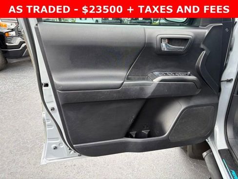 Used 2020 Toyota Tacoma TRD Sport RWD image 12