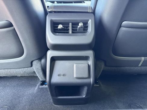 Certified 2025 Cadillac Optiq Sport 1 AWD/4WD image 17