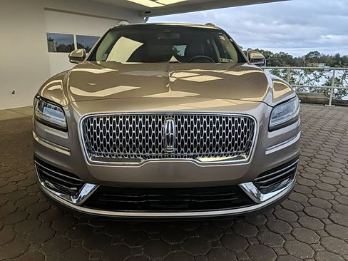 Used 2019 Lincoln Nautilus Reserve image 2