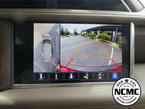 Used 2023 GMC Yukon Denali w/ Max Trailering Package AWD/4WD image 25