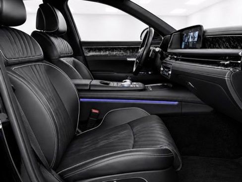Used 2023 Genesis G90 3.5T AWD/4WD image 15
