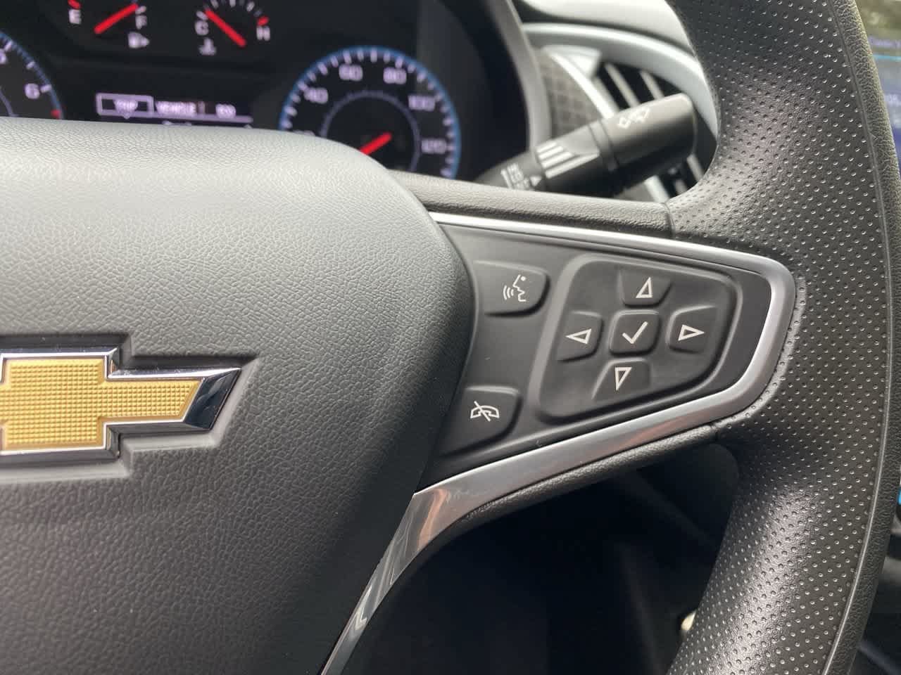 Used 2023 Chevrolet Malibu LT FWD image 21