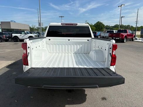 Used 2023 Chevrolet Silverado 1500 LT AWD/4WD image 33