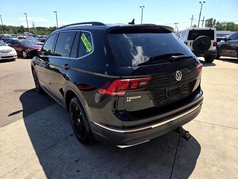 Used 2020 Volkswagen Tiguan S image 7