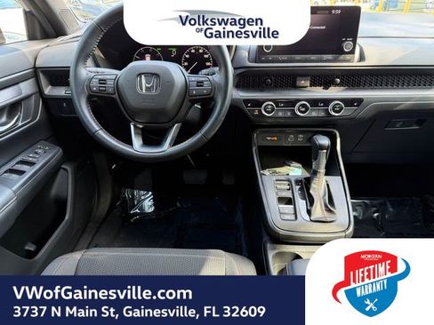 Used 2025 Honda CR-V Sport image 14