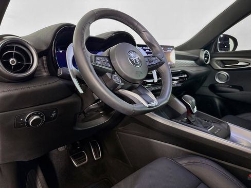 Used 2024 Alfa Romeo Tonale Veloce image 22