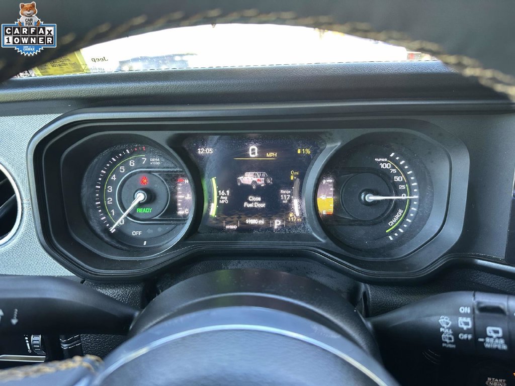 Used 2024 Jeep Wrangler Unlimited Sahara w/ Technology Group AWD/4WD image 22