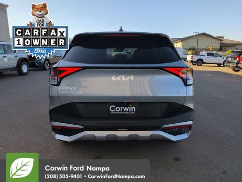 Used 2025 Kia Sportage LX AWD/4WD image 4
