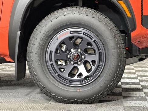 New 2025 Nissan Frontier PRO-4X image 10