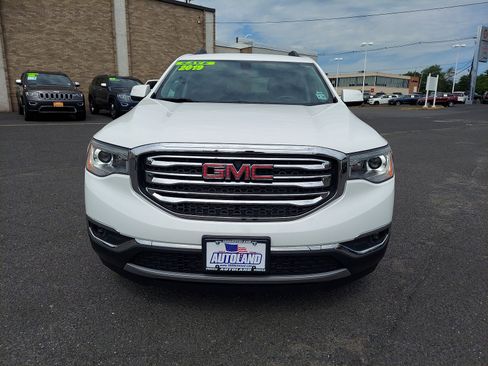 Used 2019 GMC Acadia SLT w/ LPO, Floor Liner Package image 2