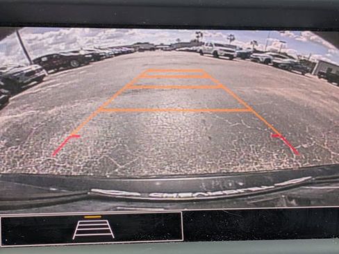 Used 2023 Chevrolet TrailBlazer ACTIV image 24