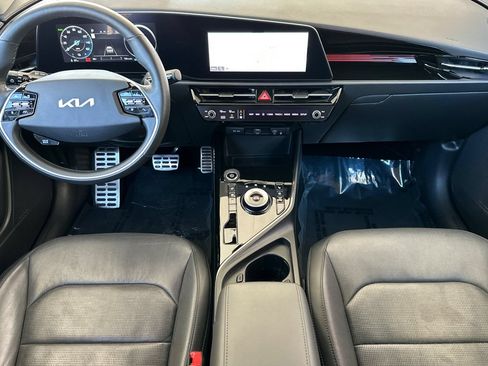 Certified 2023 Kia Niro Wave FWD image 15
