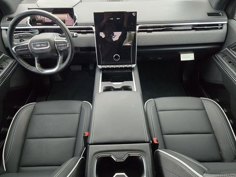 New 2026 GMC Sierra EV Elevation w/ LPO, Elevation Dark Package AWD/4WD image 18