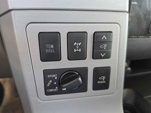 Used 2008 Toyota Sequoia Platinum AWD/4WD image 28
