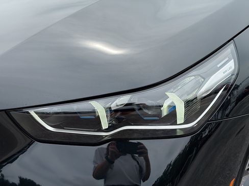New 2027 BMW 530i RWD image 9