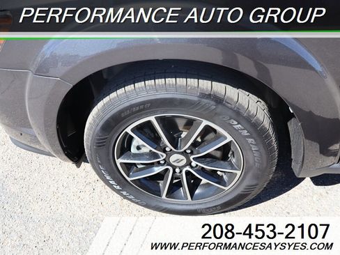 Used 2018 Dodge Journey SE w/ Connectivity Group image 18