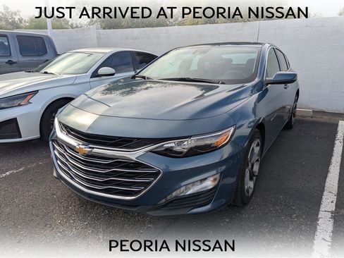 Used 2024 Chevrolet Malibu LT image 1