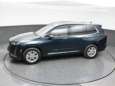 New 2025 Cadillac XT6 Luxury w/ LPO, Floor Liner Package image 26