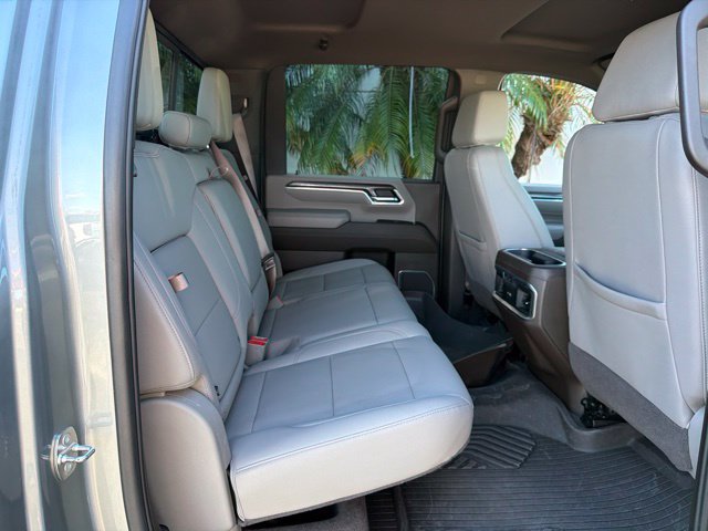 Used 2024 Chevrolet Silverado 2500 LTZ w/ LTZ Convenience Package AWD/4WD image 22