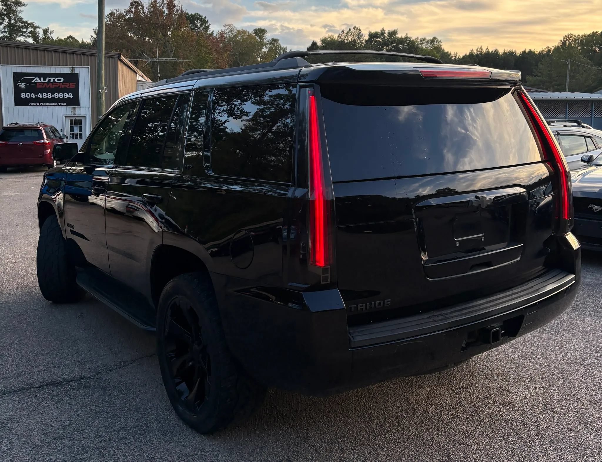 Used 2015 Chevrolet Tahoe LT AWD/4WD image 4