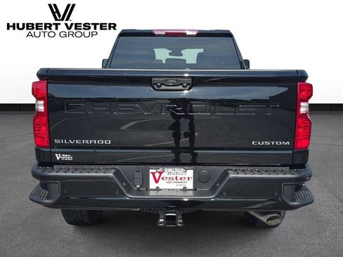 New 2026 Chevrolet Silverado 2500 Custom w/ Custom Value Package AWD/4WD image 7