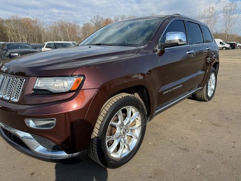 Used 2014 Jeep Grand Cherokee Summit AWD/4WD image 9