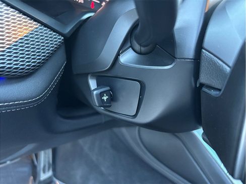 Used 2020 BMW X6 M50i image 24