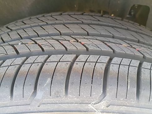 New 2026 Nissan Pathfinder SV AWD/4WD image 34