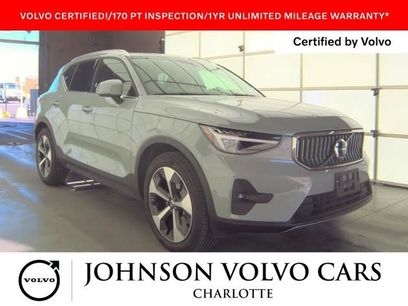 Certified 2025 Volvo XC40 B5 Plus
