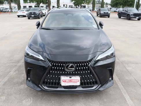 Used 2022 Lexus NX 350 AWD image 3
