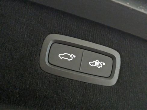 Used 2025 Polestar Polestar 3 image 13