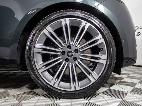 Used 2024 Land Rover Range Rover SE AWD/4WD image 35