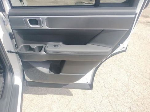 Used 2025 Hyundai Santa Fe SEL FWD image 44
