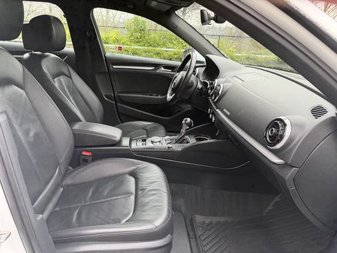 Used 2016 Audi A3 e-tron Premium w/ Audi MMI Navigation Plus image 15