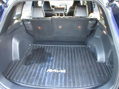 Used 2020 Toyota RAV4 XSE w/ XSE Grade Weather Package image 28