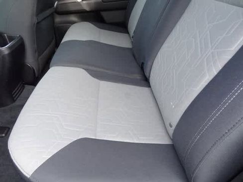 Used 2021 Toyota Tacoma TRD Sport image 22