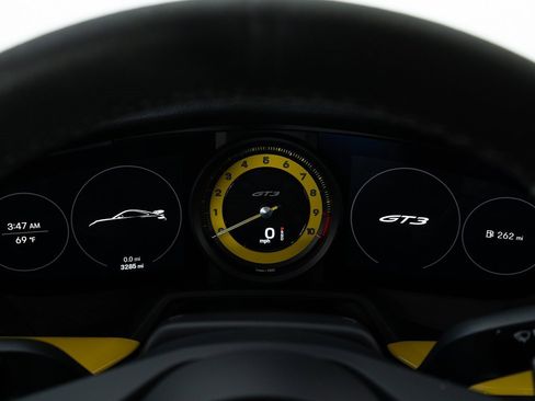 Used 2022 Porsche 911 GT3 image 26