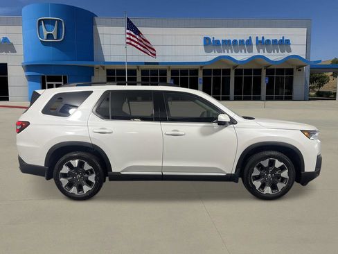 New 2026 Honda Pilot Elite image 6