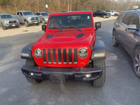 Used 2018 Jeep Wrangler Unlimited Rubicon AWD/4WD image 3
