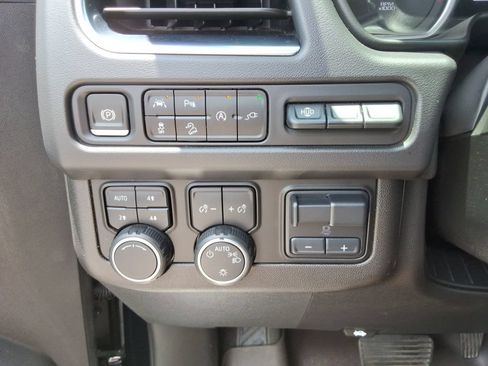 Used 2021 Chevrolet Tahoe High Country w/ Premium Package AWD/4WD image 39
