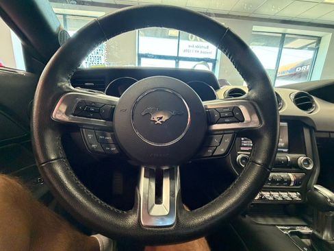 Used 2015 Ford Mustang Premium RWD image 38