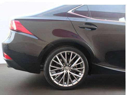 Used 2015 Lexus IS 250 image 15