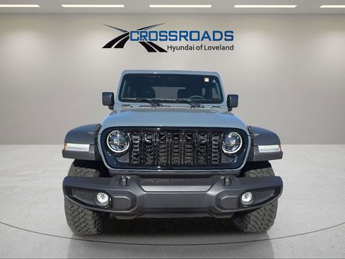 Used 2024 Jeep Wrangler Willys image 8