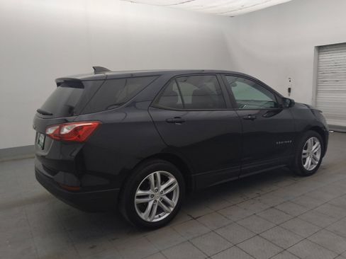 Used 2021 Chevrolet Equinox LS w/ LS Convenience Package FWD image 10