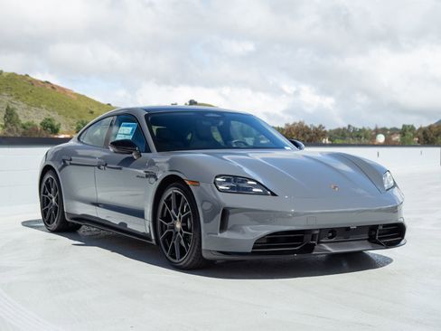 New 2026 Porsche Taycan AWD/4WD image 7