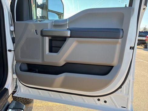 Used 2021 Ford F250 XLT w/ XLT Premium Package image 26