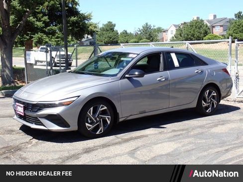 Used 2025 Hyundai Elantra Sport FWD image 1